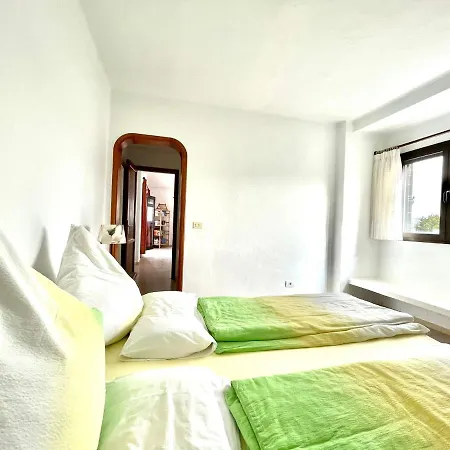 Bungalow For Nudists, With Freewifi And Great View Of The Pool アパート