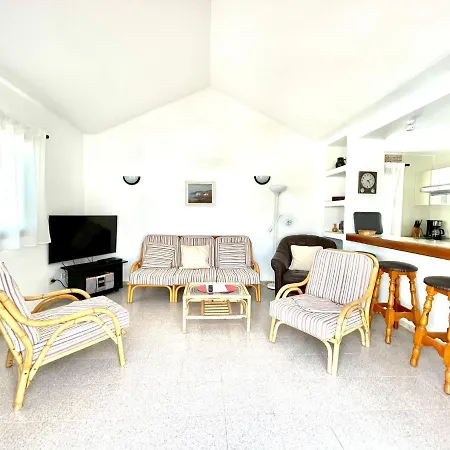 Bungalow For Nudists, With Freewifi And Great View Of The Pool