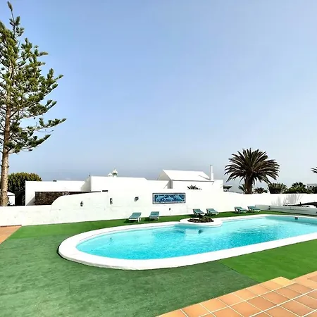 Bungalow For Nudists, With Freewifi And Great View Of The Pool アパート *