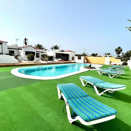 アパート Bungalow For Nudists, With Freewifi And Great View Of The Pool *