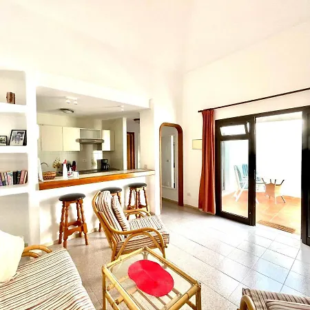 Bungalow For Nudists, With Freewifi And Great View Of The Pool צ'ארקו דל פאלו
