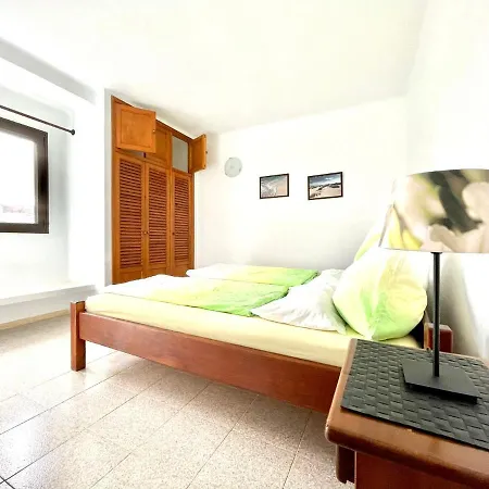 דירה Bungalow For Nudists, With Freewifi And Great View Of The Pool
