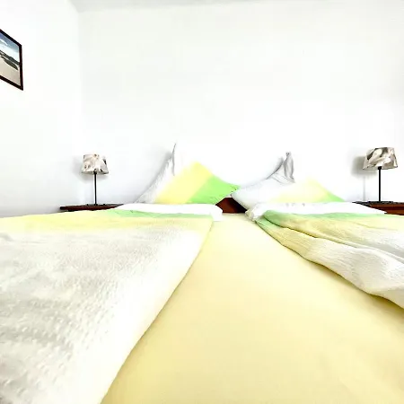 דירה Bungalow For Nudists, With Freewifi And Great View Of The Pool